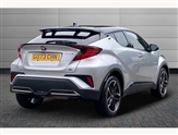 Toyota C-HR Image 2