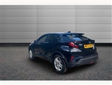 Toyota C-HR Image 6