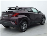 Toyota C-HR Image 2