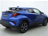 Toyota C-HR Image 2