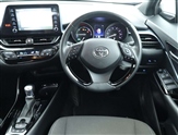 Toyota C-HR Image 6