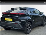 Toyota C-HR Image 2