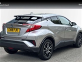 Toyota C-HR Image 2