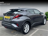 Toyota C-HR Image 2