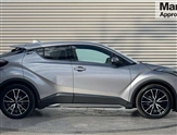 Toyota C-HR Image 2