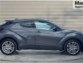 Toyota C-HR Image 2