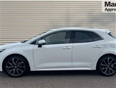 Toyota Corolla Image 6