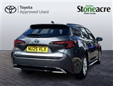 Toyota Corolla Image 5