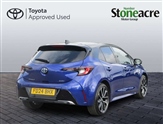 Toyota Corolla Image 5