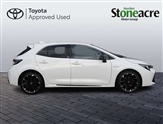 Toyota Corolla Image 2