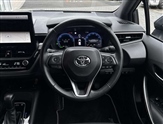 Toyota Corolla Image 6