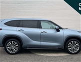 Toyota Highlander Image 2
