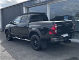 Toyota Hilux Image 6