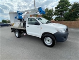 Toyota Hilux Image 2