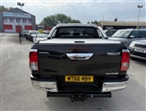 Toyota Hilux Image 6