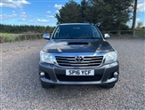 Toyota Hilux Image 2