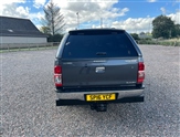 Toyota Hilux Image 6