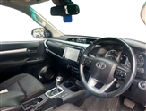 Toyota Hilux Image 5