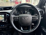 Toyota Hilux Image 6