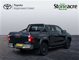 Toyota Hilux Image 5