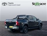 Toyota Hilux Image 5