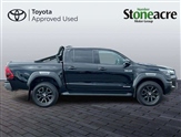 Toyota Hilux Image 4