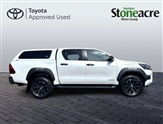 Toyota Hilux Image 4