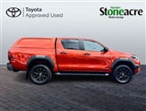 Toyota Hilux Image 4