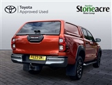 Toyota Hilux Image 5