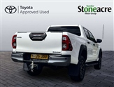 Toyota Hilux Image 5