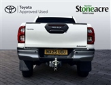 Toyota Hilux Image 6
