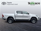 Toyota Hilux Image 4