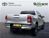 Toyota Hilux Image 5