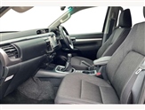 Toyota Hilux Image 2
