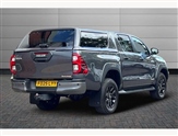 Toyota Hilux Image 2