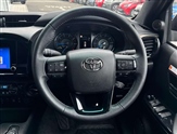 Toyota Hilux Image 6