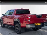 Toyota Hilux Image 4