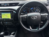 Toyota Hilux Image 6