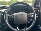Toyota Hilux Image 6