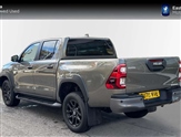 Toyota Hilux Image 4