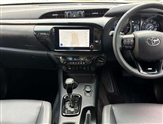Toyota Hilux Image 5