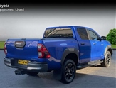 Toyota Hilux Image 2