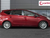 Toyota Prius+ Image 2