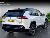 Toyota RAV 4 Image 2