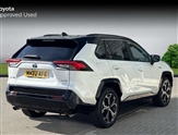 Toyota RAV 4 Image 2