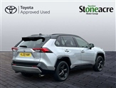Toyota RAV 4 Image 5
