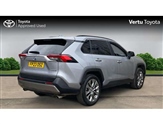 Toyota RAV 4 Image 2