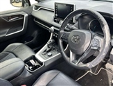 Toyota RAV 4 Image 6