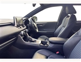 Toyota RAV 4 Image 2