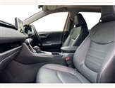 Toyota RAV 4 Image 2